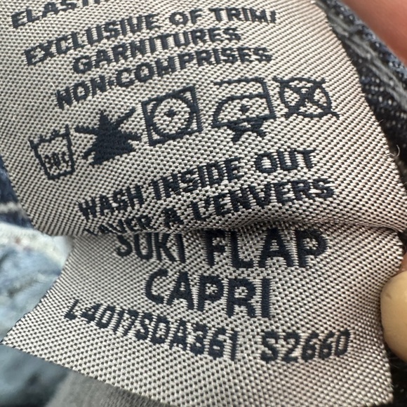 Silver Jeans Suki Flap Capri Blue - Picture 5 of 14